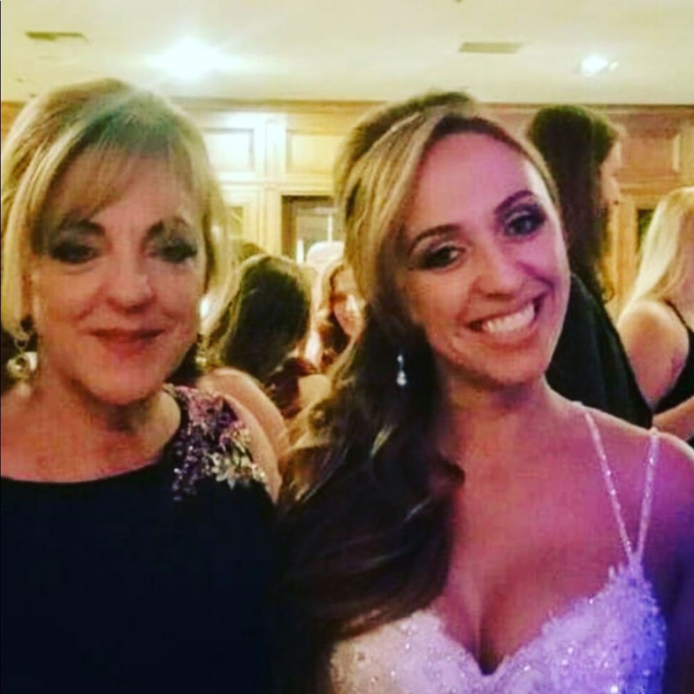 Meet your Posher, Camille